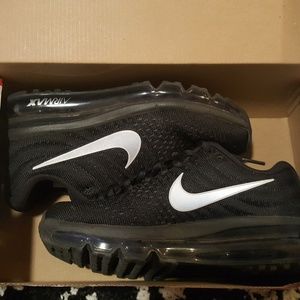 Womens Nike Air Max 2017